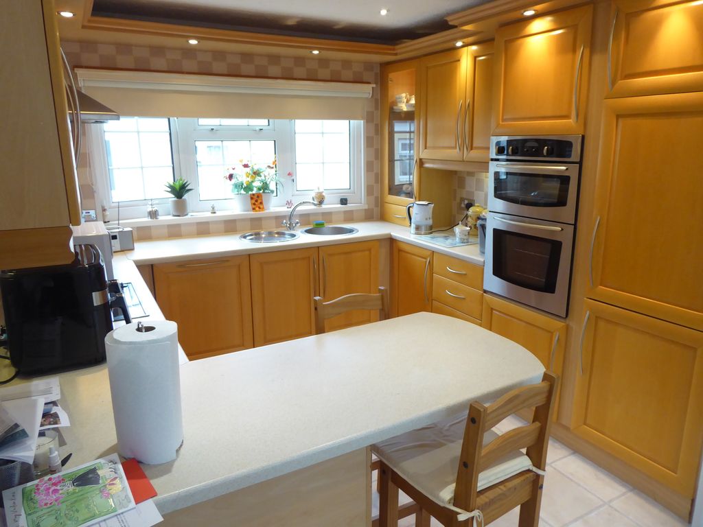 Property photo 2 of 13