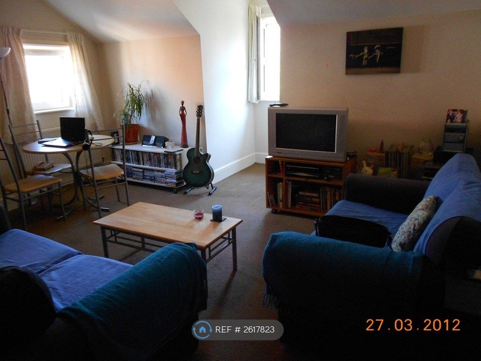 Property photo 2 of 6