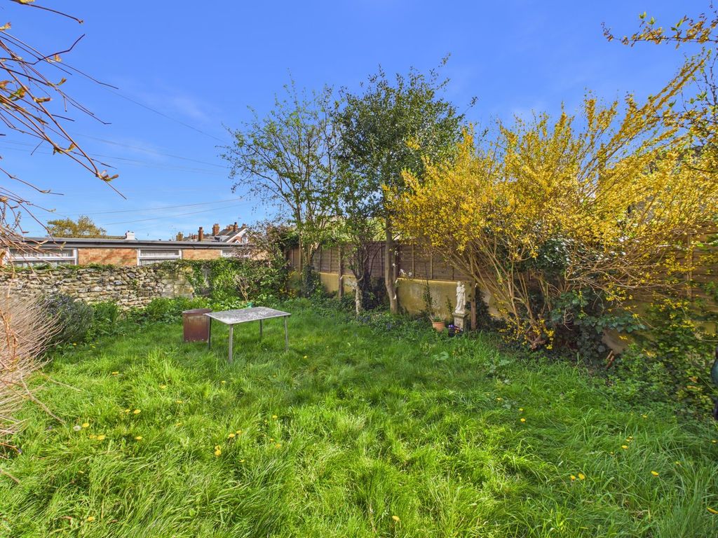 Additional image 4 of 2 bed flat for saleGranville Road, Broadstairs CT10