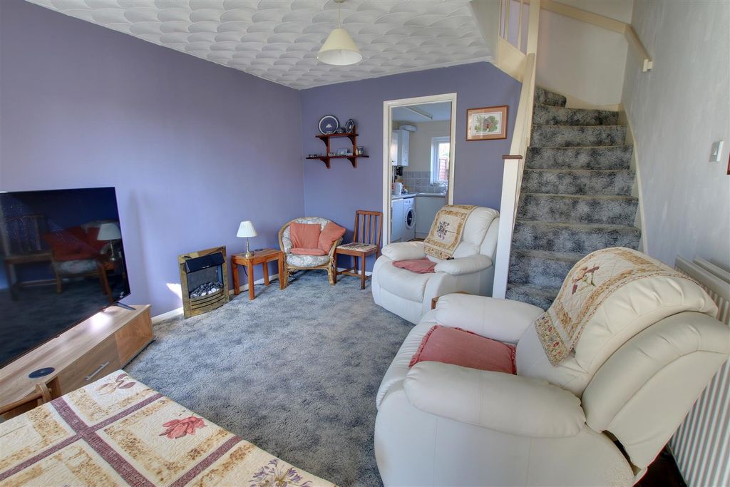 Property photo 2 of 7 Img_8833-Img_8835.Jpg