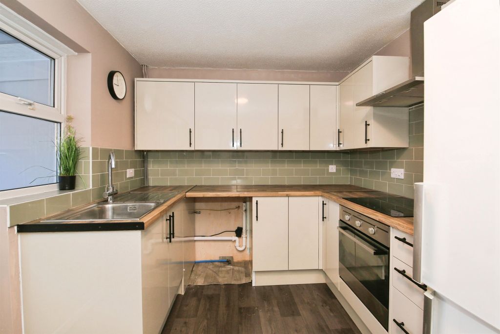 Property photo 3 of 20