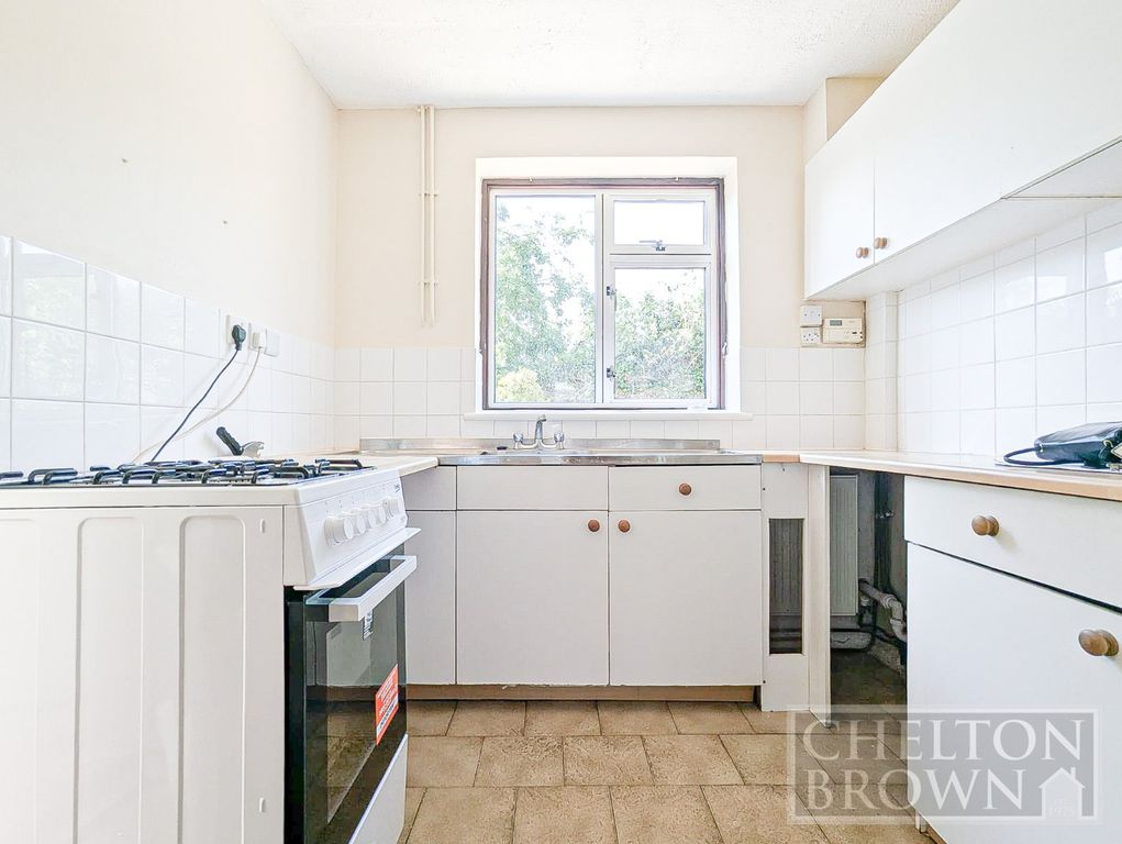 Property photo 2 of 33 Kitchen