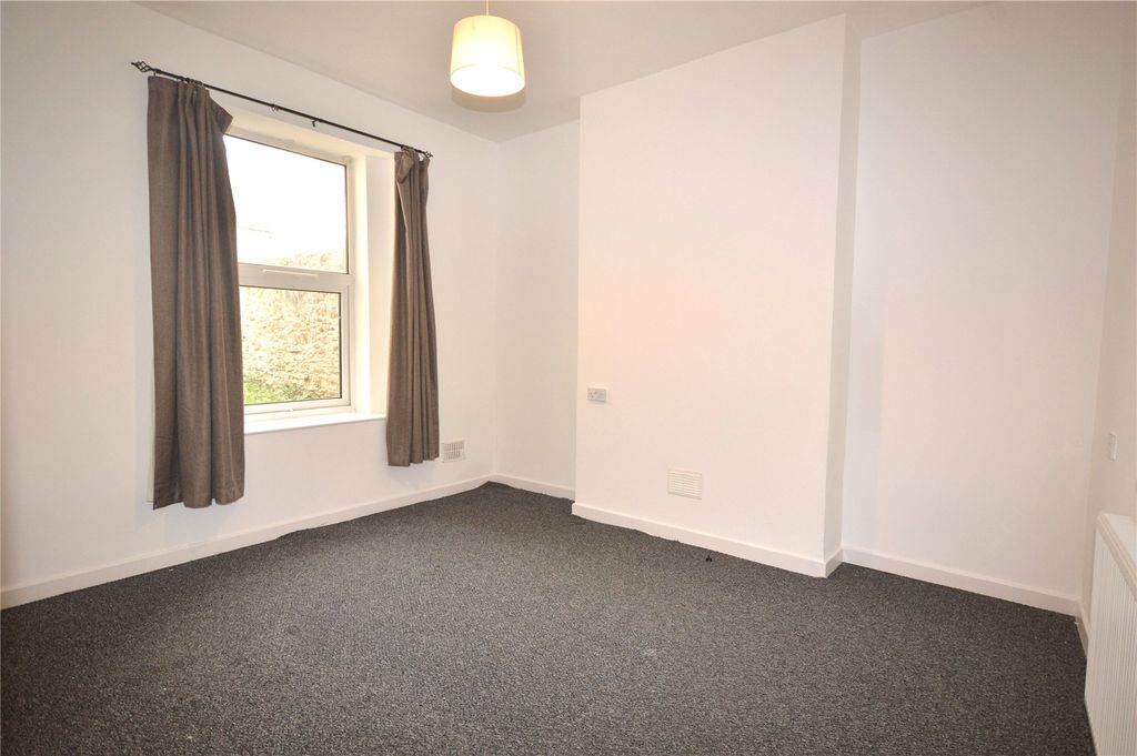 Property photo 3 of 7 Picture No. 07