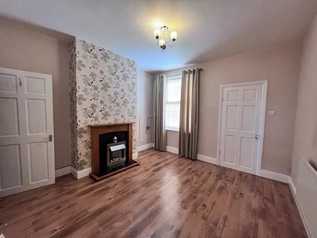 Property photo 2 of 7 12 Traf Dining Room.Jpg