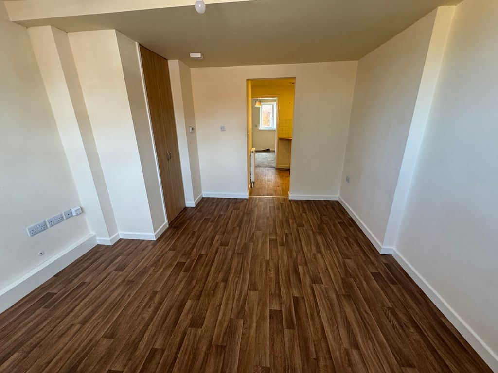 Property photo 2 of 4 Img_7253