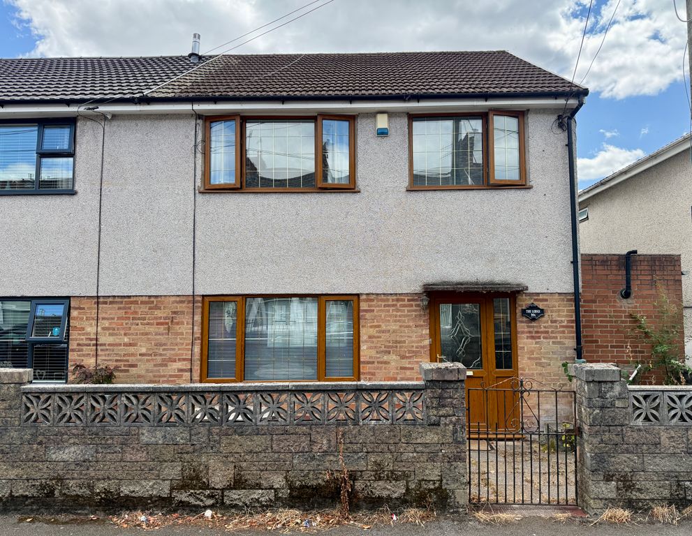 Property photo 1 of 21