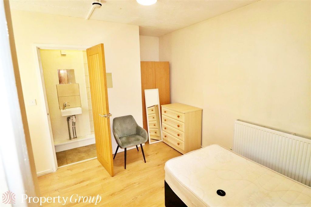 Property photo 1 of 8 Pvjtqwlyvkyflifk0Gzcmw.Jpg