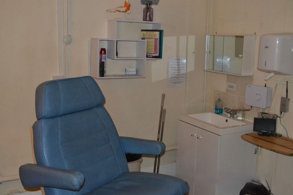 Property photo 3 of 6 Treatment Room 2