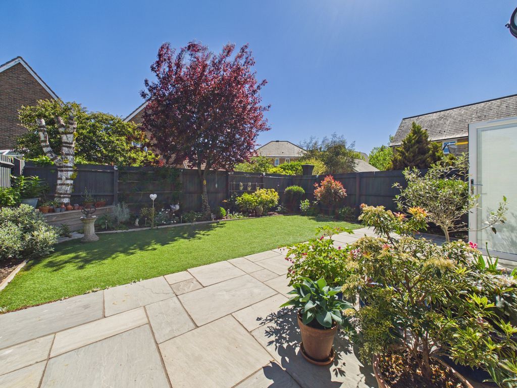 Property photo 2 of 13 Photo 11
