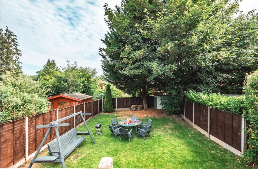 Property photo 1 of 19 Rear Garden