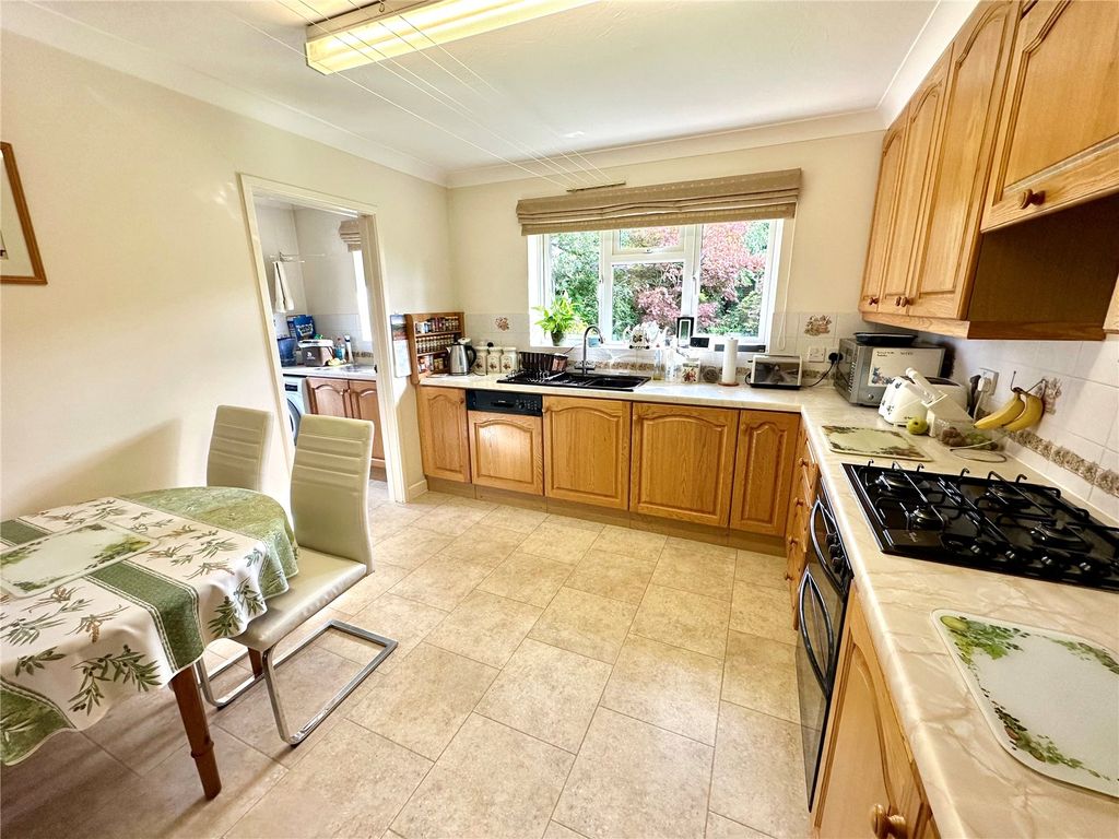 Property photo 2 of 13 Picture No. 09