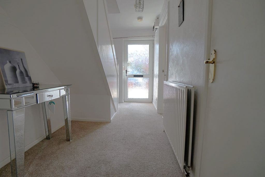 Property photo 3 of 14 Ceh922406-3