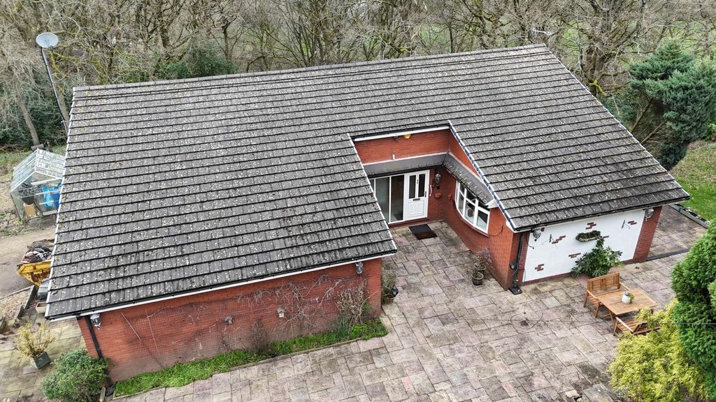 Property photo 2 of 55