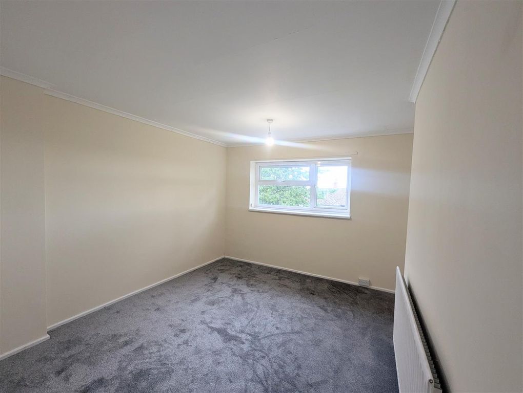 Property photo 3 of 10 1000296561.Jpg
