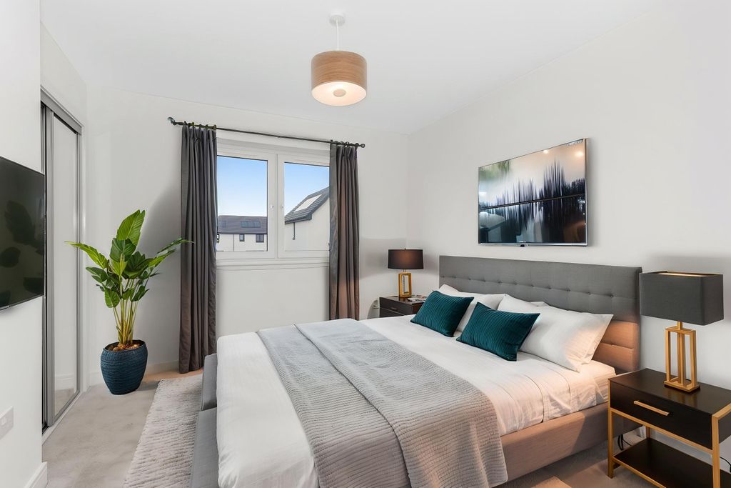 Property photo 3 of 27 Property Image 7