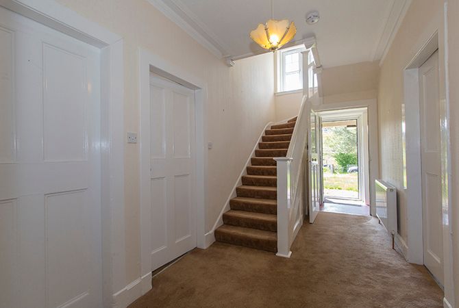 Property photo 2 of 26