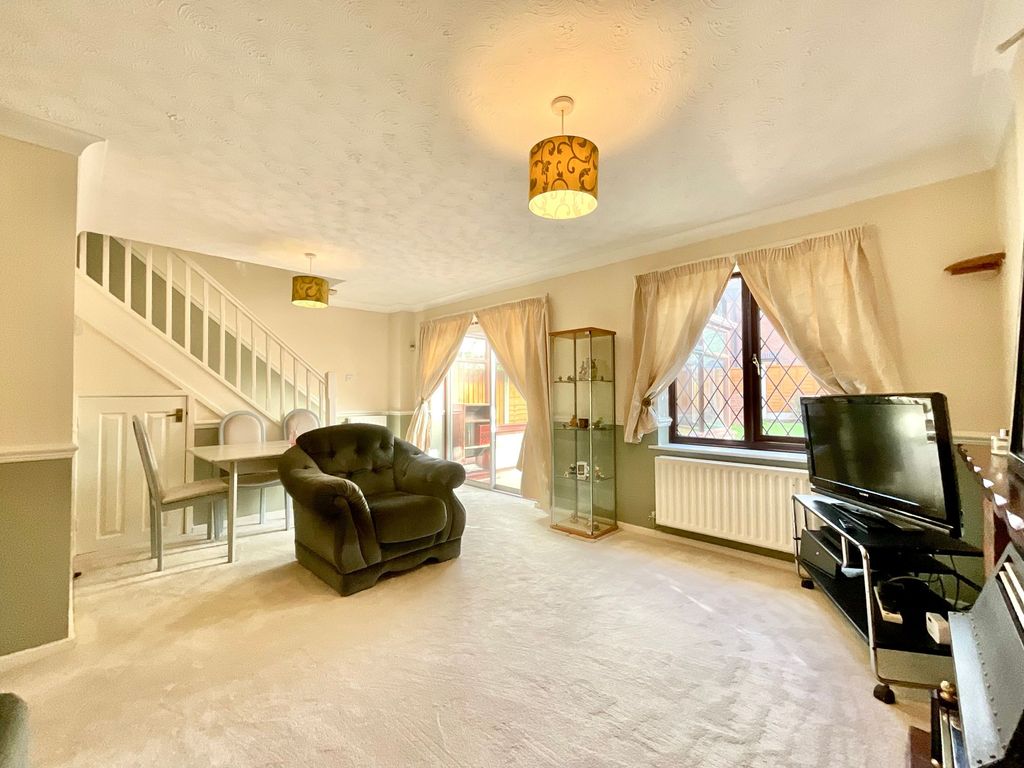 Property photo 2 of 19