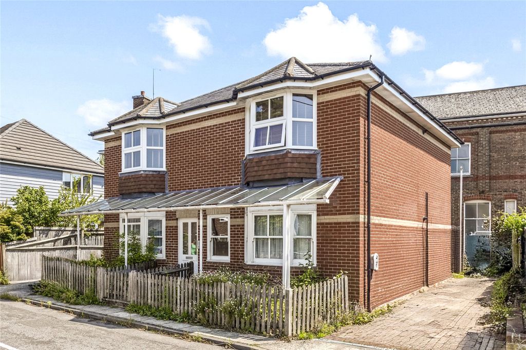 Property photo 1 of 17 Picture No. 09