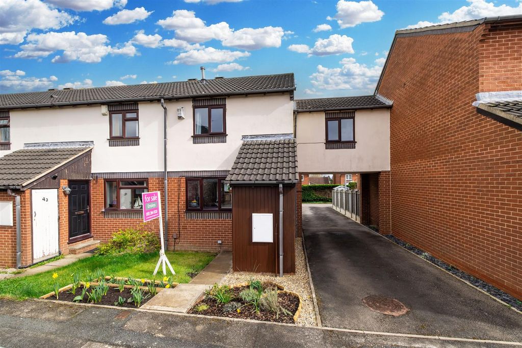 Property photo 1 of 18 Exterior