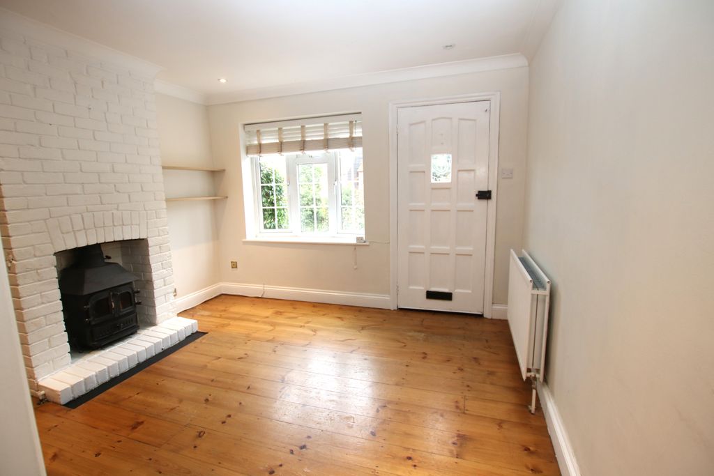 Property photo 3 of 15 78Birchangera