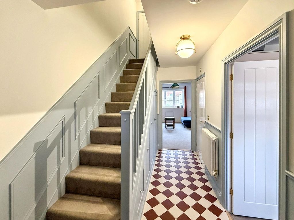 Property photo 2 of 13 Hallway