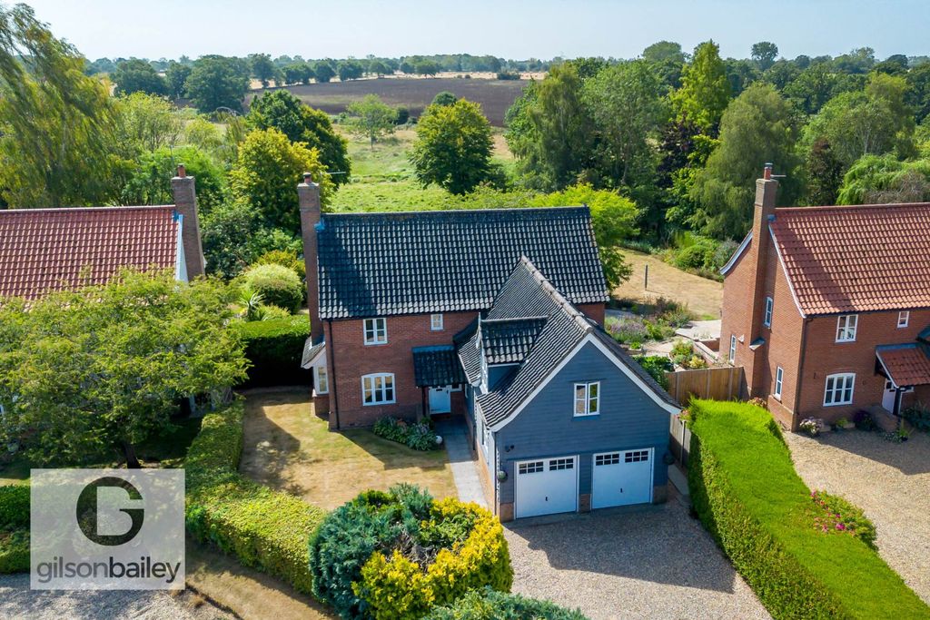 Property photo 1 of 34