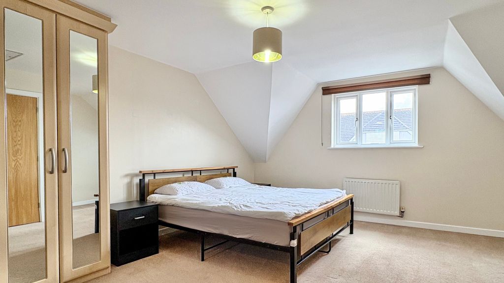 Property photo 3 of 30 Bedroom