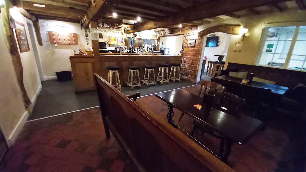 Property photo 2 of 11