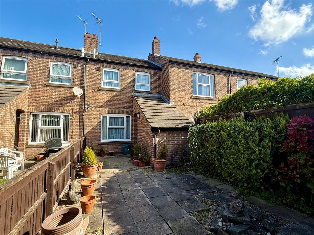 Property photo 2 of 11 Front.Jpg