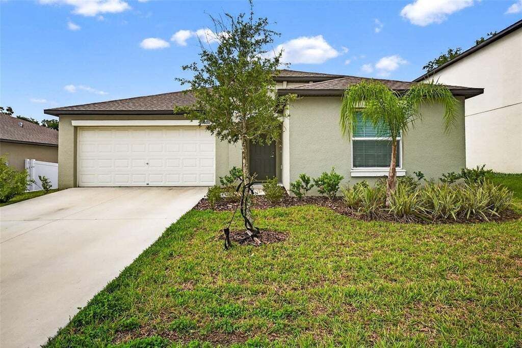 Property photo 1 of 20