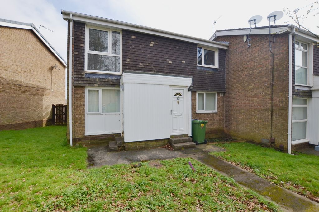 Property photo 2 of 5