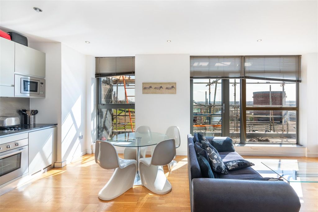 Property photo 2 of 13 _A7R1125-Hdr.Jpg