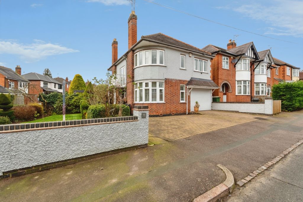 Property photo 1 of 20 Pbox-Img.Jpg