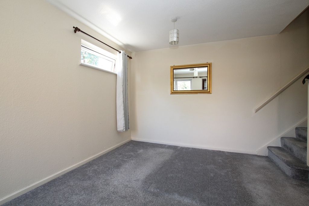 Property photo 3 of 8 Not Specified