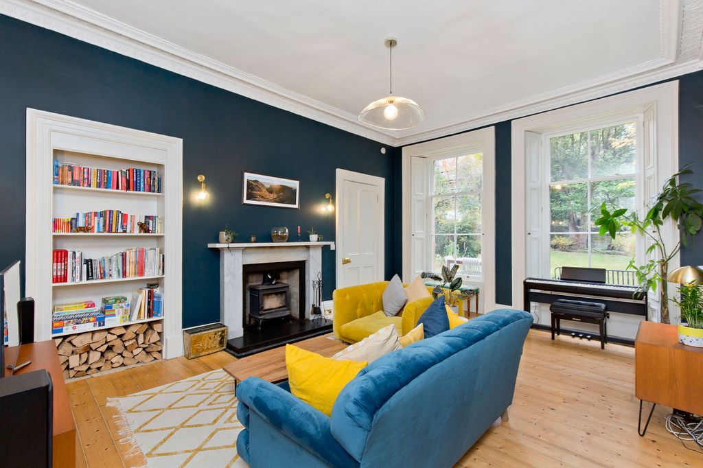 Property photo 3 of 31