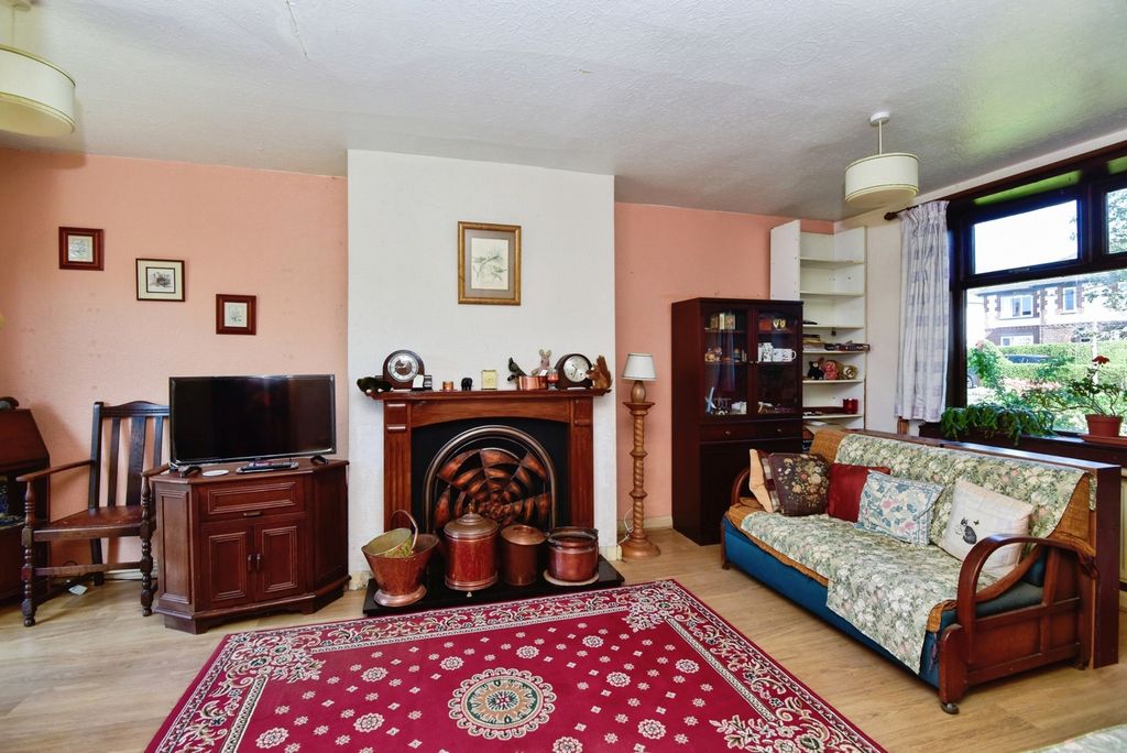 Property photo 2 of 19 Pbox-Img.Jpg