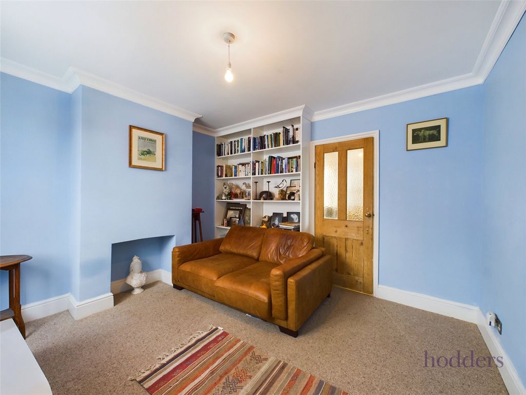 Property photo 2 of 14 Picture No. 03