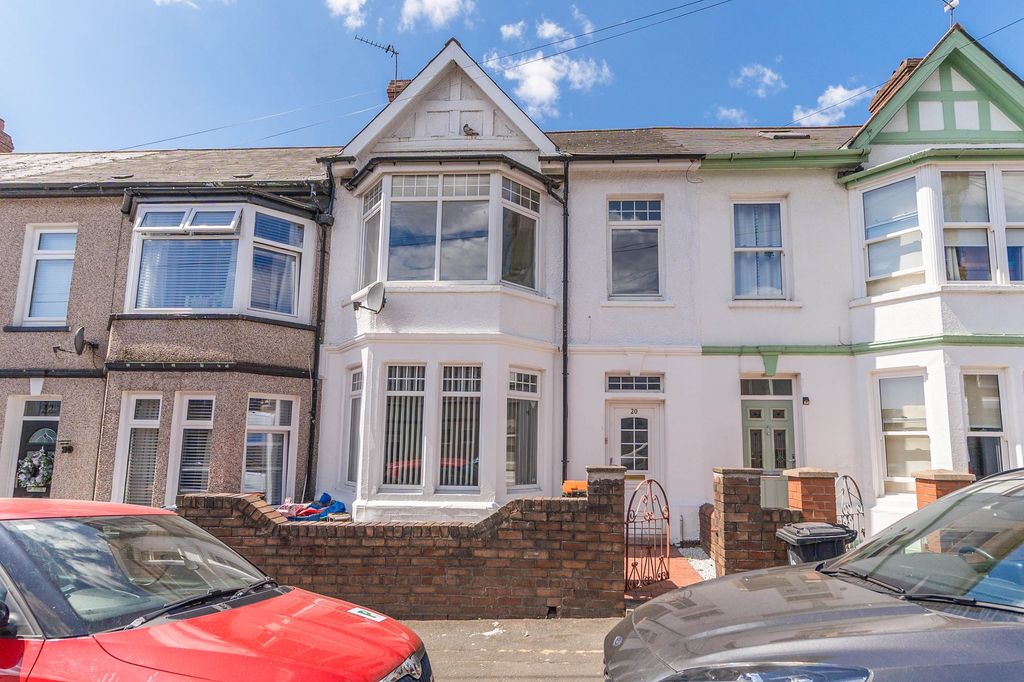 Property photo 1 of 20