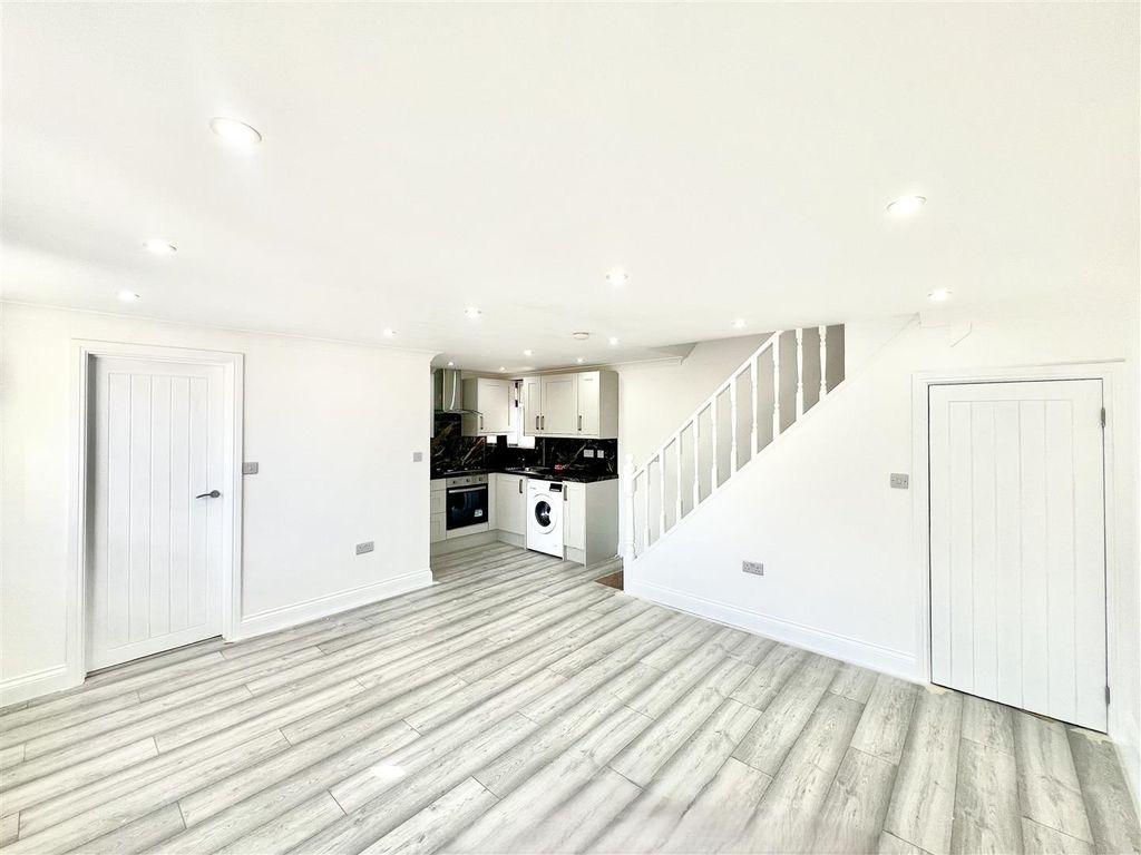 Property photo 3 of 7 Open Plan Kitchen/ Reception Room