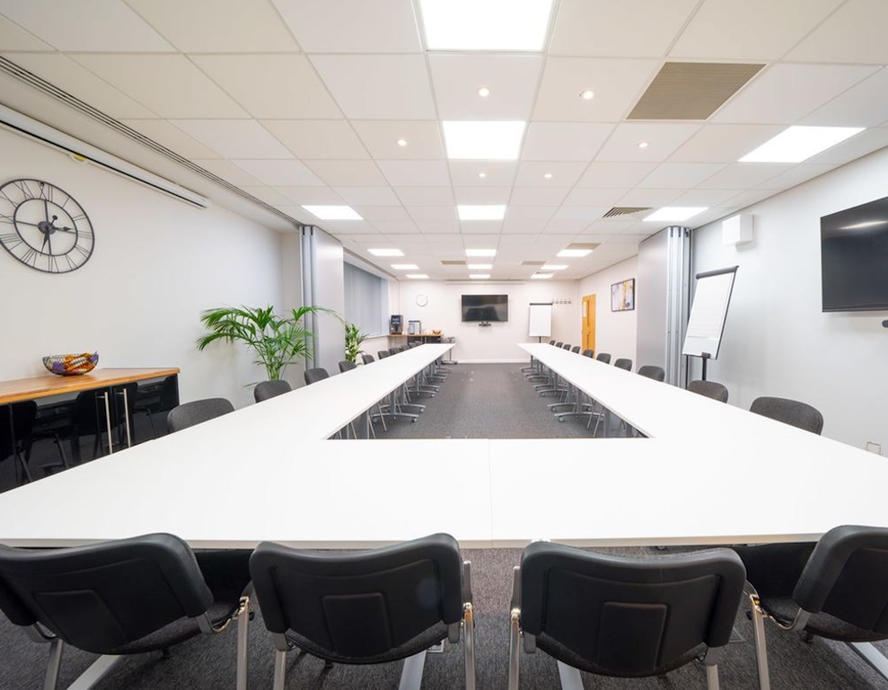 Property photo 3 of 7 Photo 2