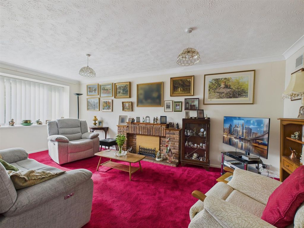 Property photo 3 of 20 Cam03972G0-Pr0134-Still001.Jpg