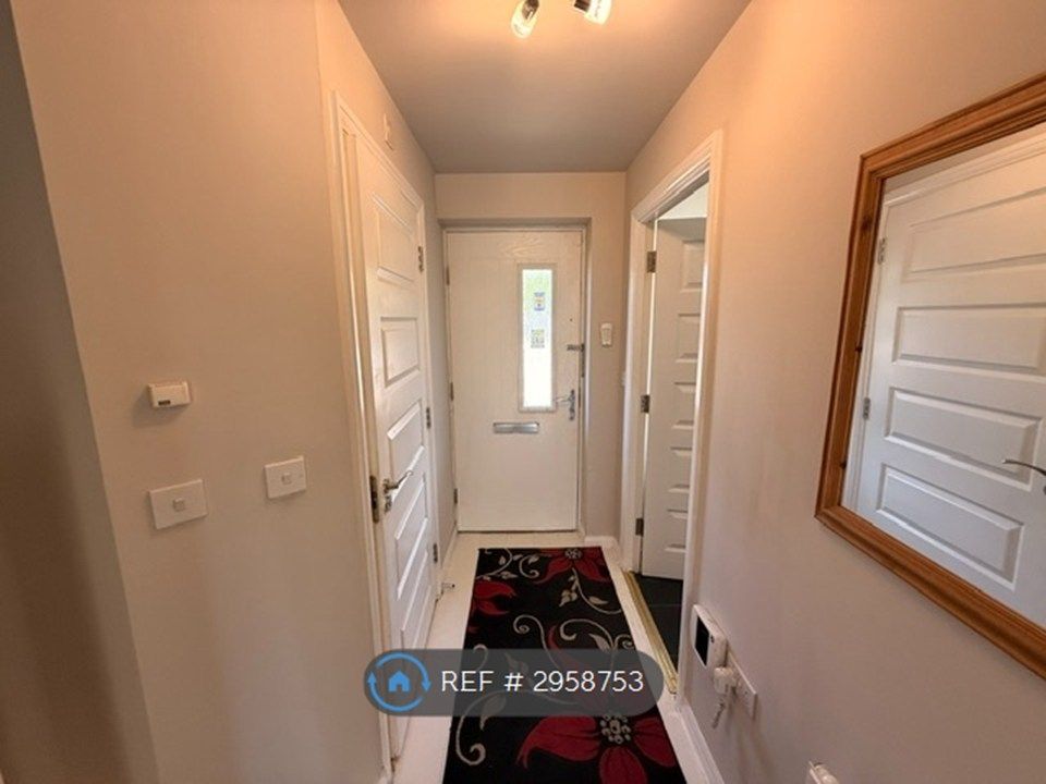 Property photo 3 of 26