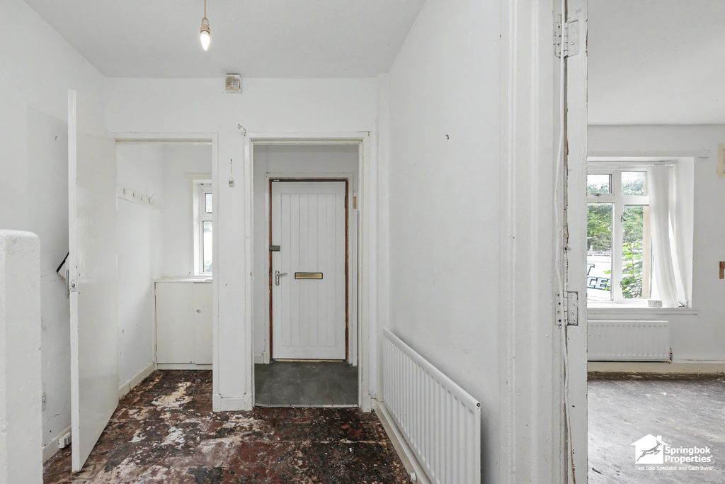 Property photo 2 of 19 Image 1