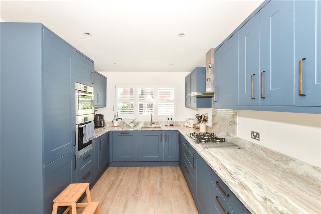 Property photo 2 of 16 Kitchen/Diner