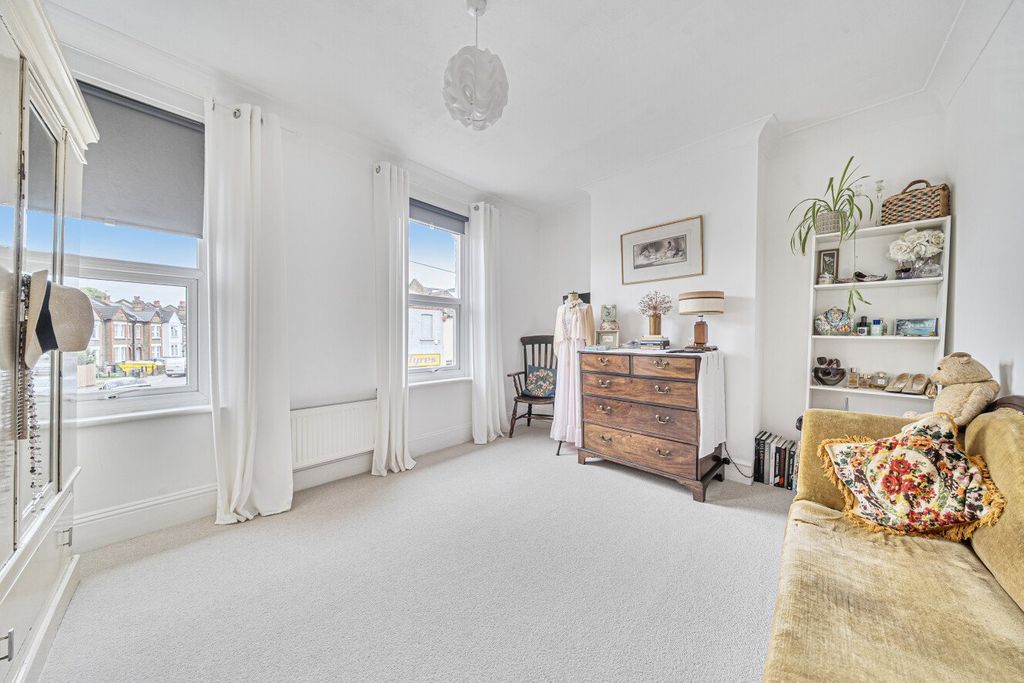 Property photo 3 of 28 Picture No. 28