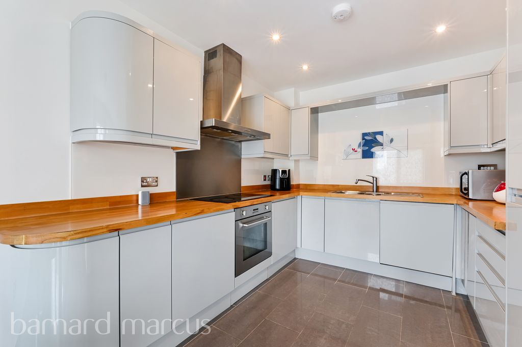 Property photo 3 of 9 Image