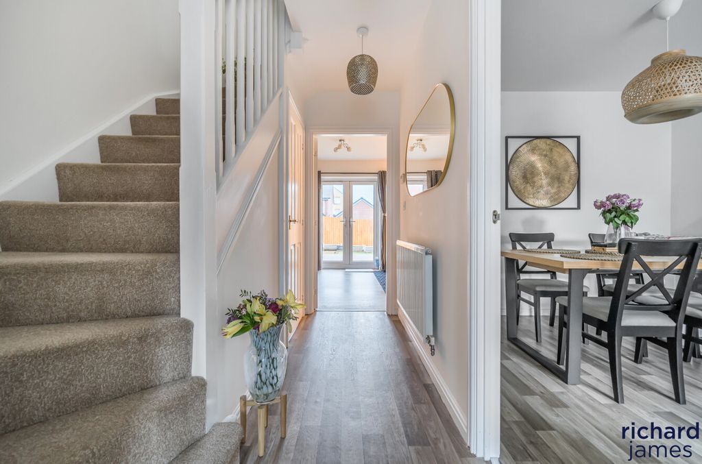 Property photo 2 of 23 438B747572994F16A7Eb0Bf225Aa486c