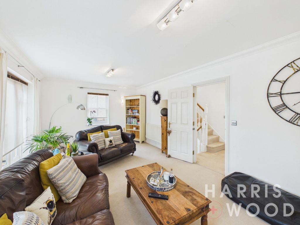 Property photo 3 of 29 5163195