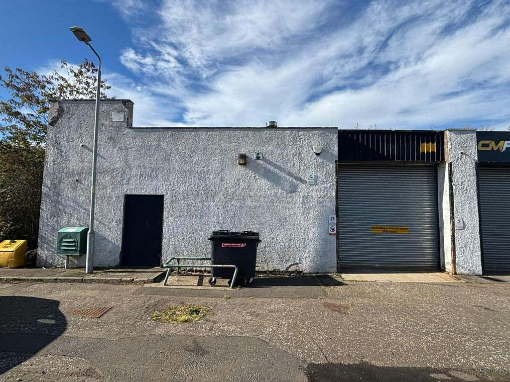 Property photo 1 of 5 Photo20250928195651 2.Jpg