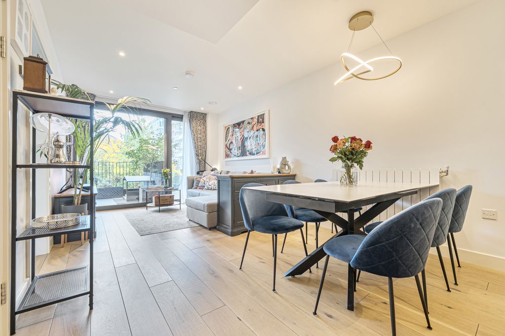 Property photo 3 of 21 Open Plan Living